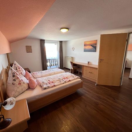 Gaestehaus-Pension Keiss ฮ็อปเฟอเรา ภายนอก รูปภาพ